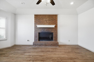 2105 84th St, Lubbock, TX 79423 - photo 4