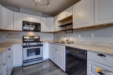 Stonegate #107