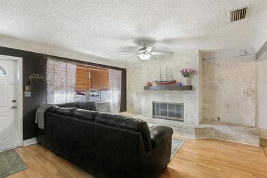 3020 NE 1 Ave Living Room