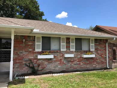 1906 Twinbrooke Dr, Houston, TX 77088 - photo 3