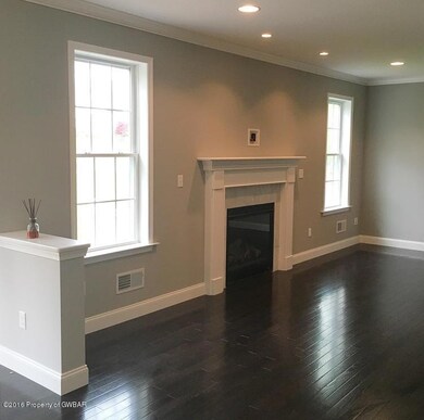 76 Aleksander Blvd, Mountain Top, PA 18707 - photo 3