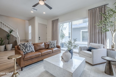 127 W Holcomb Ln, Phoenix, AZ 85003 - photo 7