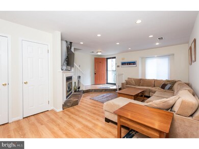 34 Flintlock Ln, Chesterbrook, PA 19087 - photo 4