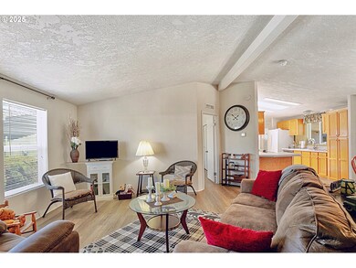 3700 Babcock Ln unit 123, Eugene, OR 97401 - photo 5