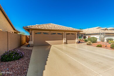 FFF06B62-66A4-43F7-BB02-486BD862E68F