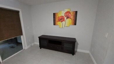 3918 Oak Limb Ct, Tampa, FL 33614 - photo 7