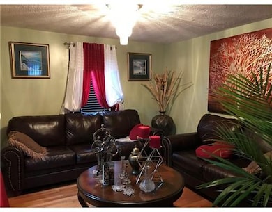 61 Mendon Rd, Attleboro, MA 02703 - photo 4