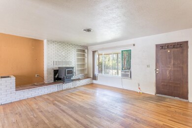 2109 Lori Ln, Redding, CA 96002 - photo 5
