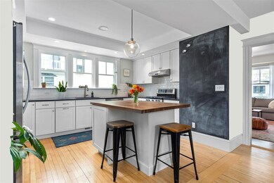 636 Lincoln Ave, Portsmouth, NH 03801 - photo 4