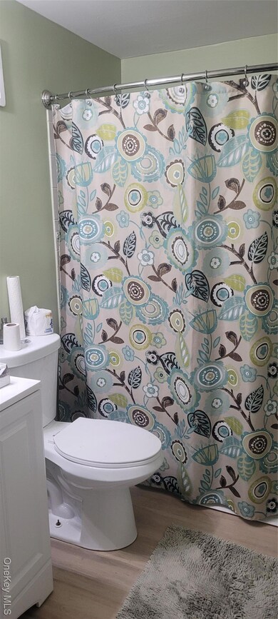 2 Williamsburg Ct unit C, Ridge, NY 11961 - photo 5