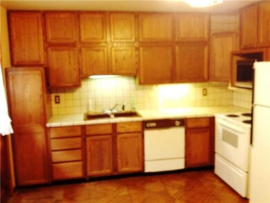 610 S 4th Ave, Beech Grove, IN 46107 - photo 4