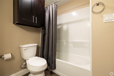 3730 Boettcher Dr unit 808, Huntsville, TX 77340 - photo 5