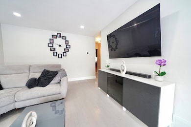 7122 W Agatite Ave, Norridge, IL 60706 - photo 4