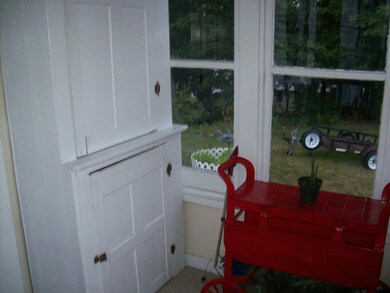 8 Hill Ave, Corinth, NY 12822 - photo 4