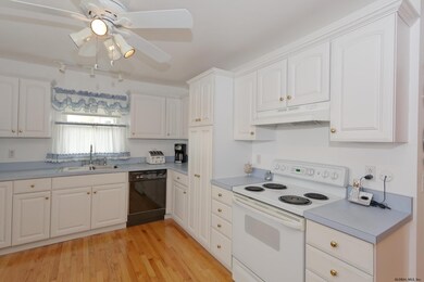 3 Brentwood Ave, Troy, NY 12180 - photo 7