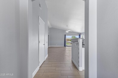 1062 N Bogle Ave, Chandler, AZ 85225 - photo 4