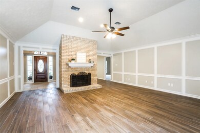 7715 Shady Palms Dr, Houston, TX 77095 - photo 5