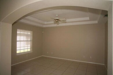 1507 Acme Ln unit B, Edinburg, TX 78541 - photo 2