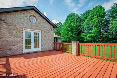 6109 Emerald Ln, Sykesville, MD 21784 - photo 5