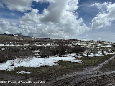 638 Little Willow Rd, Craig, CO 81625 - photo 2