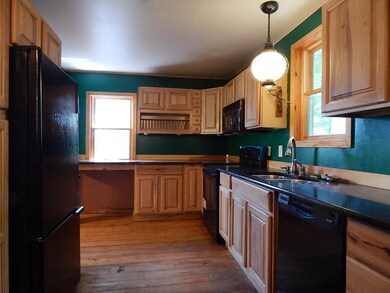 452 Huntville Rd, Fairfax, VT 05454 - photo 5