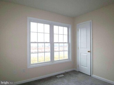 199 Thrasher Dr, Inwood, WV 25428 - photo 6