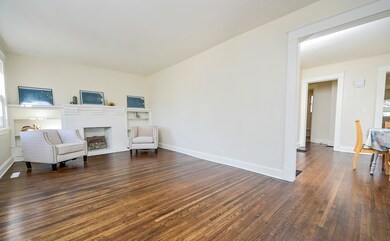 1331 E Harrison LAUREL (4)