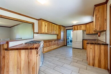 16025 Frank James Rd, Fayetteville, AR 72701 - photo 6