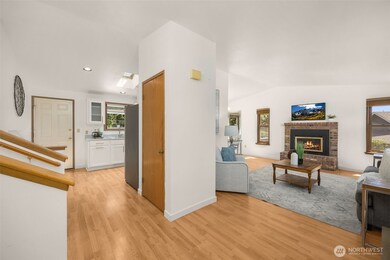 8833 47th Place W, Mukilteo, WA 98275 - photo 3