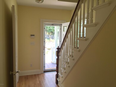 117 Weaver St, Greenwich, CT 06831 - photo 2