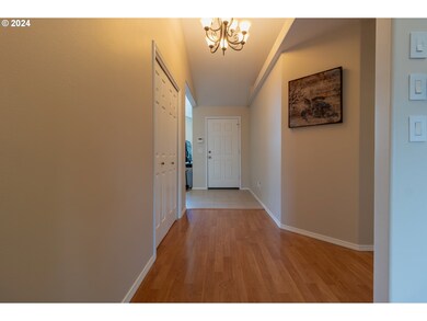 825 Pinehurst Ave NE, Keizer, OR 97303 - photo 3