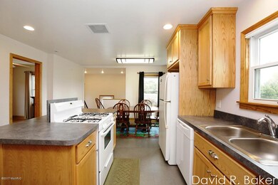 2762 Patterson Rd, Wayland, MI 49348 - photo 6