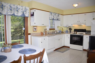 5385 Sherry Ct, Columbus, OH 43232 - photo 7