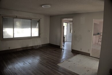 29 Jenny Lind St, Taunton, MA 02780 - photo 5