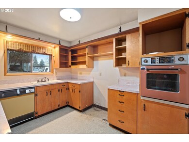 19745 SW Alexander St, Beaverton, OR 97006 - photo 7