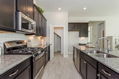 9319 Black Willow Dr, Tomball, TX 77375 - photo 4