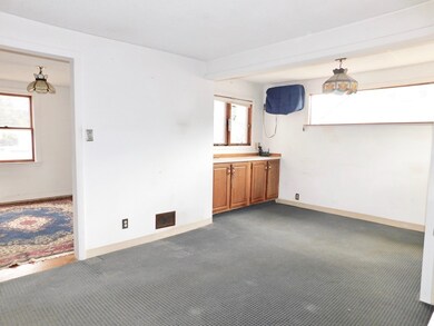 7 Yale Rd, Arlington, MA 02474 - photo 4