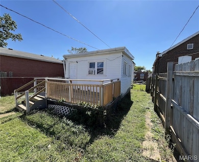 4441 Gannett St, Saint Louis, MO 63116 - photo 2