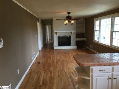 111 Ivy Dr, Simpsonville, SC 29680 - photo 3