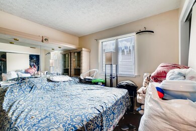 58655867 Forest Hills Columbus-large-007