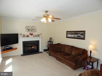 607 Southampton Dr, Ruther Glen, VA 22546 - photo 6