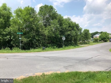 1 Lakeshore Dr, Chambersburg, PA 17202 - photo 5