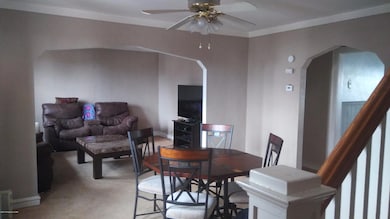 livingroom n dining areas