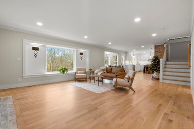 4 Roaring Brook Ln, Shelton, CT 06484 - photo 3