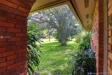 17410 SW 59th Ct, Southwest Ranches, FL 33331 - photo 6