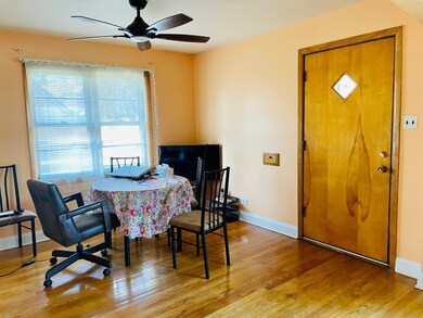 2050 Calvin Ave, Berkeley, IL 60163 - photo 5