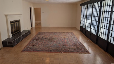 930 Elm Dr, Bluffton, IN 46714 - photo 6