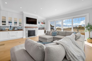 405 Whitfield St unit 2, Guilford, CT 06437 - photo 7