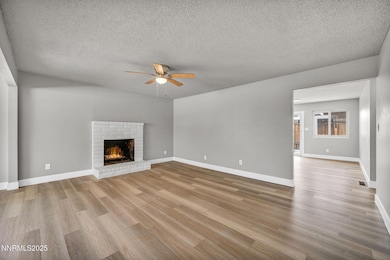 18-web-or-mls-355-gwen-way