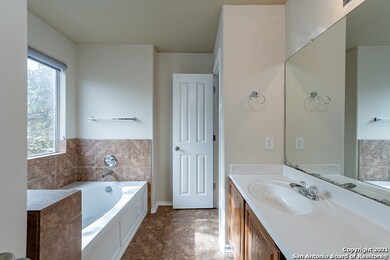 10710 Marot Field, Helotes, TX 78023 - photo 6